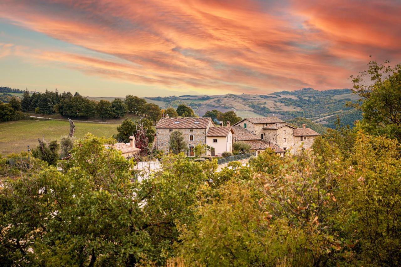 Villa Borgo Santa Cecilia Gubbio Exterior foto