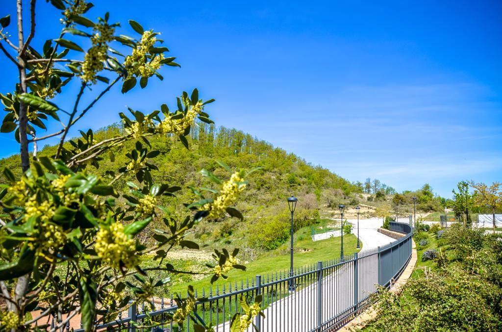 Villa Borgo Santa Cecilia Gubbio Exterior foto